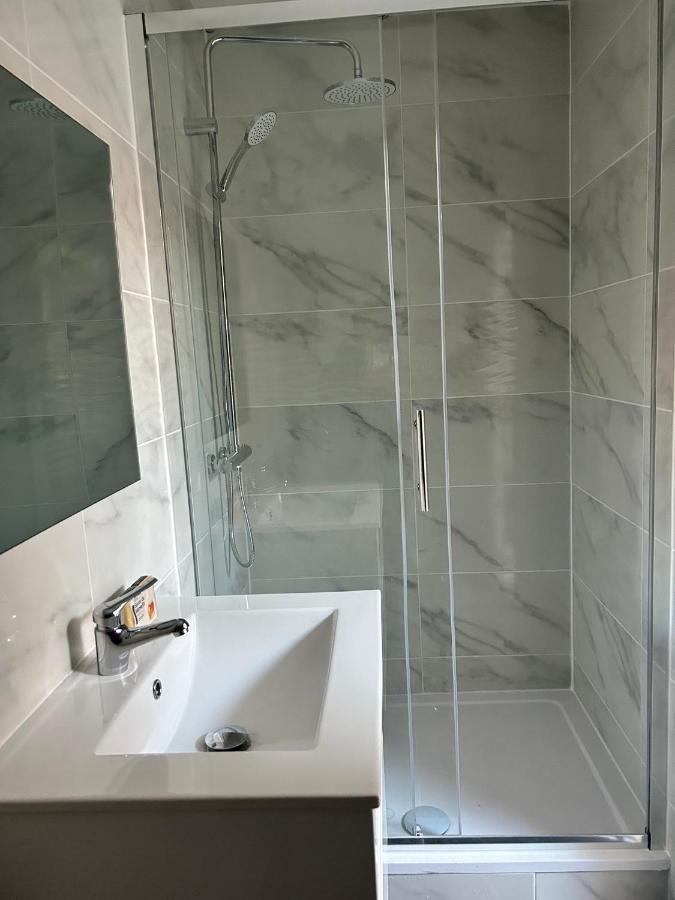 Studio 21M2 Equipe Et Meuble Centre Ville Massy Massy  Eksteriør bilde