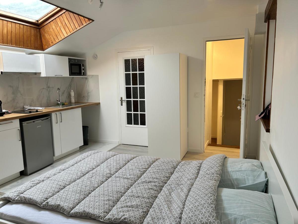 Studio 21M2 Equipe Et Meuble Centre Ville Massy Massy  Eksteriør bilde